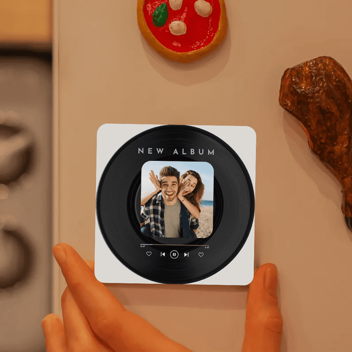 music fridge magnet